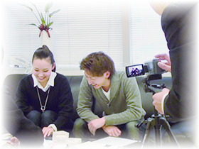 マリッジリング・結婚指輪のオーダーメイド、デザインと制作の大阪専門店Ruity（ルイティー）。大切なマリッジリング、婚約指輪、エンゲージリング、ジュエリーなどブライダルやウェディングアイテムから、オリジナルムービー（映像DVD）までフルオーダー。